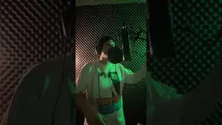 Live Performance of &ldquo;Factor Chandelier &ldquo;Lost My Way&rdquo; ft. Def3