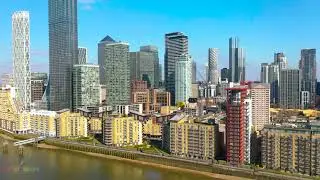 THE MOST BEAUTIFUL EUROPEAN FUTURISTIC CITY WITH TALL BUILDINGS, CANARY WHARF, LONDON
