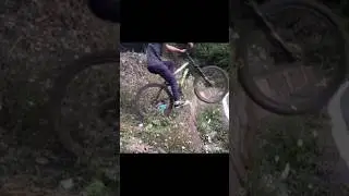 risky stunt 🤯🤕#viral #trending #video #subscribe #youtubeshorts #cycle #youtubegood