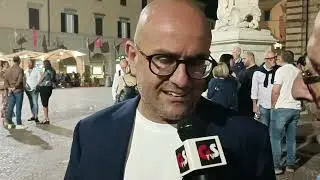 Il Dg Filippo Vetrini dopo la grande festa di presentazione del Grosseto davanti a molti tifosi.