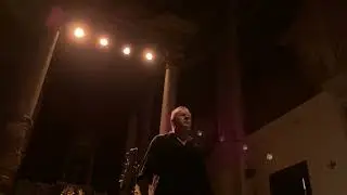 Luka Bloom - I&rsquo;ll Walk Beside You (acapella & acoustic) - Live at de Duif