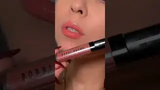 Lip oils my favorite neutral color #maquillaje #makeup #lipstick #lipgloss #shorts #shortvideo