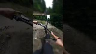 First lap impressions - Pivot Shuttle AM