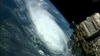 Hurricane Arthur: towns evacuated along US North Carolina coast