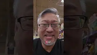 В канун Рождества в кафе Fry's ищут хорошие вещи для бесплатного продовольственного банка.