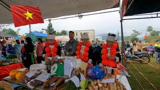 Vietnamese Market, Ethnic minorities engage in bustling trade at the market