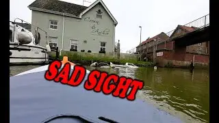 HIGH TIDE LOW BOATS