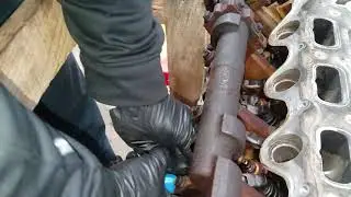 How to Remove Ford roller follower