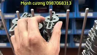 Bàn ta rô đa lăng mở da thu vào có 13 mẫu 