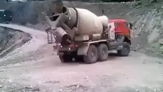 Bốc đầu luôn. Đã bác nào gặp tình ảnh dư này chưa