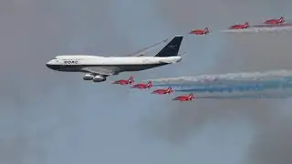 BOAC and Red Arrows Flypass RIAT 2019