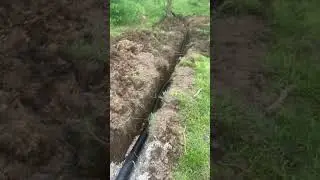 Land Drainage 4&rdquo; perforated pipe with clean stone
