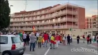 HOMENAJE A LA GUADIA CIVIL Y A LA BANDERA