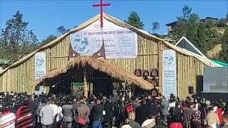 Торжественное открытие монолитного камня в честь 75-летия CBCC. Министр, преподобный доктор Вево ...