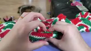 Relaxing crochet with me - Christmas ripple stitch blanket - part 2