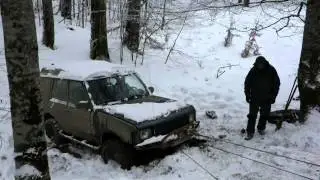 Recuperare Discovery - offroad Piatra Neamt dec 2014