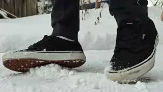 Vans sneaker shoe crush stomp trample