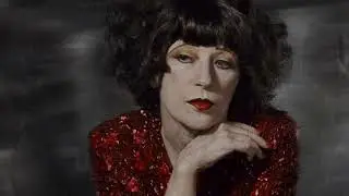 Cindy Sherman / Exhibition at National Portrait Gallery / DIVENTO