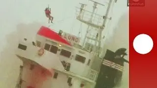 Daring helicopter rescue: crew saved after cargo ship splits in two in France