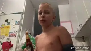 Tasting some really hot sauce on Twitch stream