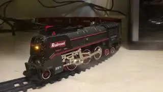 Mi nuevo tren debajo del árbol de navidad/My new train under the Christmas tree