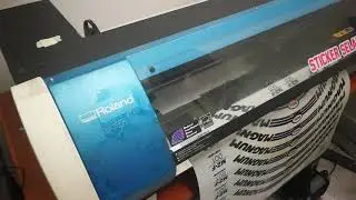 Roland BN20 versastudion - Printing on Oralite 5200 reflective sticker
