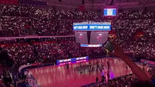 Gators fans sing 'I Won't Back Down'