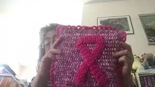 A Year of Dishcloths &mdash; Breast Cancer Ribbon #wednesdaywipeout (on a Tuesday)