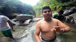 Visitando las famosas cascadas de Chuquini (La Paz -Bolivia)