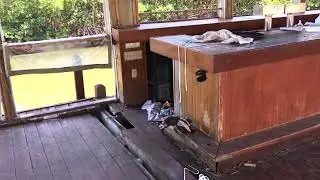 Walkthrough Tour of an Abandoned Waterfront Restaurant in the Florida Keys, July 2018 PART 1