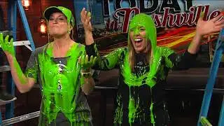 Kelly & Carole Get Slimed
