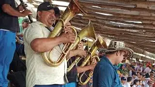 Porro el Bure Banda Reina del porro Última tarde de toros