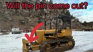 Снятие штифта John Deere 450C (часть 6)
