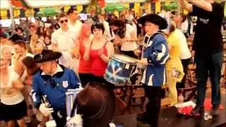 Freies Fanfarenkorps beim Schützenfest Auftakt in Stedum 2013