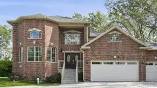 1575 S Addison Avenue, Lombard listed by LINA SHAH