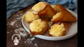 Dolci di pasta fillo con crema pasticcera
