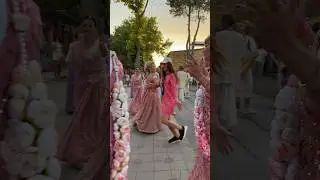 People dance on Harinam 💃🏼 #harekrishna #live #iskcon #dance #religion #festival #анапа #харинама