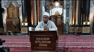 Masjid Agung Jombang sedang live sekarang!