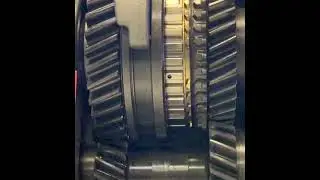 1-2 Shift Synchro SloMo Close-up