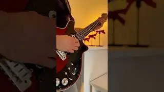 Snow (Hey Oh) &ndash; original riff on Red Special 🎸