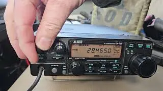 10m ham radio band check alinco dx70 mobile
