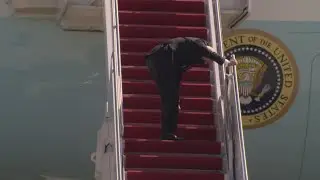 President Biden stumbles while boarding Air Force One