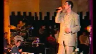 Arthur Ispiryan - Im chanaparhy ( My Way)