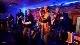 HEY BARTENDER - DELLA ERSKINE, RIVERSIDE VINNIE & DON CIRONE (6/3/2018)