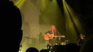 LIGHTS - Banner (Live) [skin&earth acoustic tour Vancouver]
