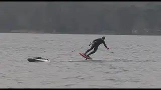 Tow-Boogie: Foil carving in Berlin | JoWiSurf