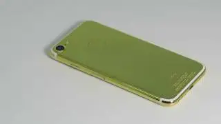 Lux iPhone 7 Classic by Brikk in 24k Yellow Gold