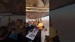 Is this the coolest DJ set ever? 😍 #dj #innerbloom #housemusic #electronicmusic