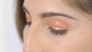 How to Do a Glossy Eye for a Night Out