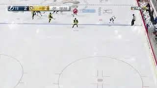 NHL 17 on PS4